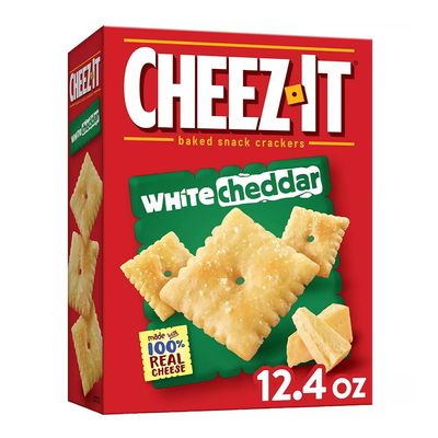 تشيز إت - كراكرز بنكهة الجبنة الشيدر البيضاء -351 جرام