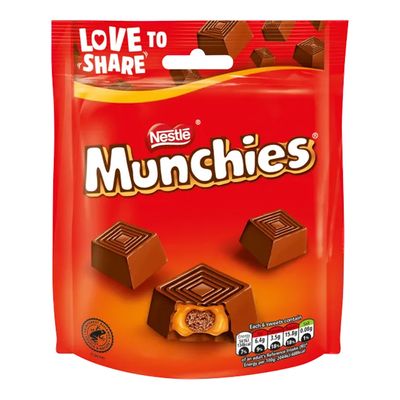 Munchies Chocolate With Milk And Caramel Filling And Biscuit Imported 104 G