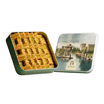 Bab Sharqi Baklava With Cashew 350 G
