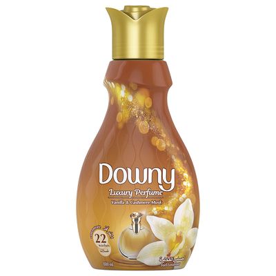 Downy Fabric Softener Concentrate Vanilla & Cashmere Musk 880 ML