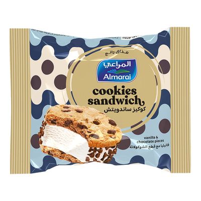 Almarai Ice Cream Cookie Sandwich With Vanilla And Chocolate Chunks - 100ml
