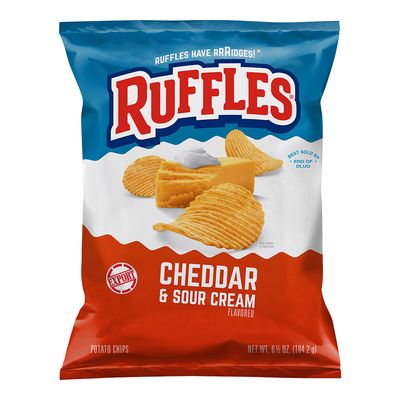 Ruffles Potato Crisps Cheddar With Sour Cream Imported 184 G