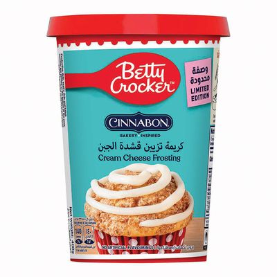 بيتي كروكر كريمة تزيين قشدة الجبن بنكهة سينابون - 400 جرام